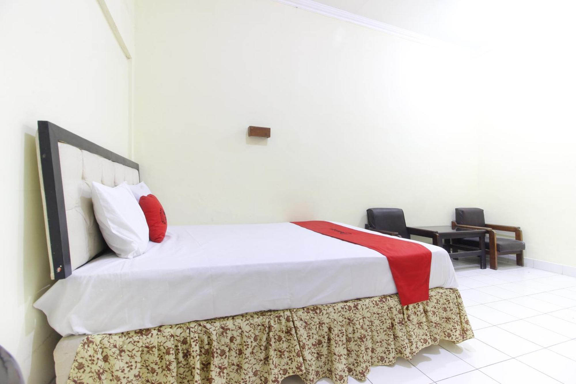 RedDoorz near Kranggan Tugu Jogja Hotel Yogyakarta Bagian luar foto
