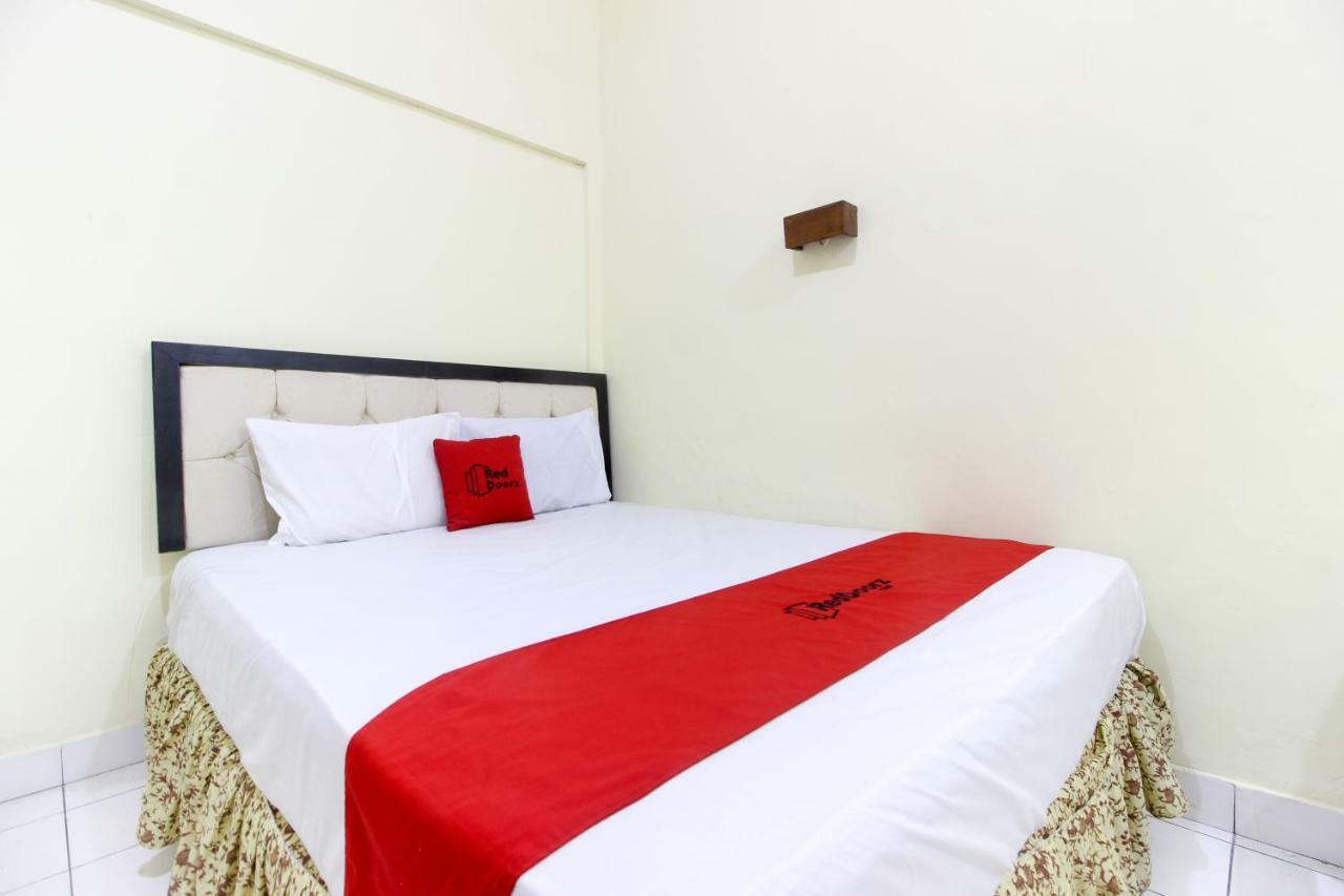 RedDoorz near Kranggan Tugu Jogja Hotel Yogyakarta Bagian luar foto