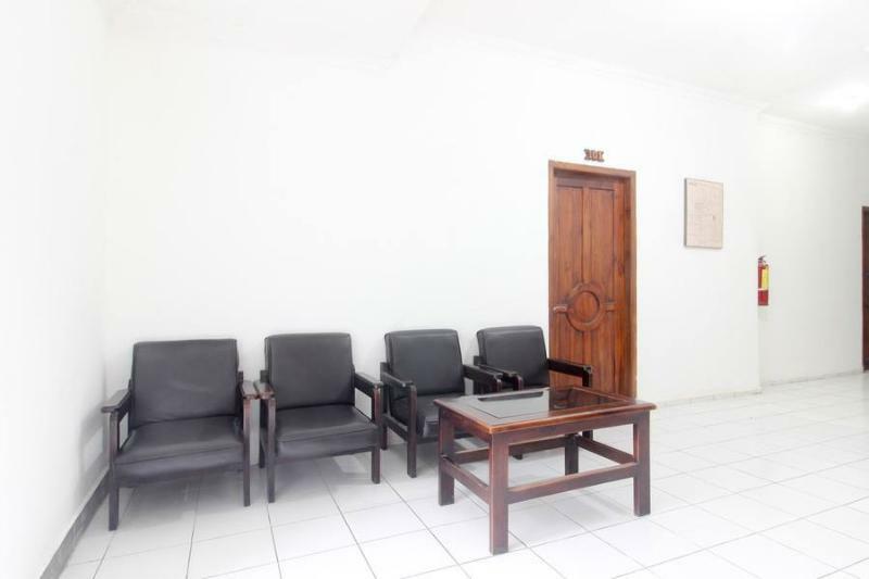 RedDoorz near Kranggan Tugu Jogja Hotel Yogyakarta Bagian luar foto